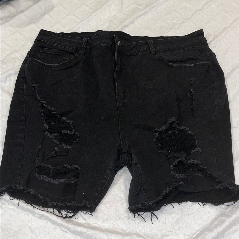 SHEIN Curve Black Denim long Shorts